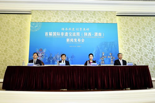 震裕科技(300953)：召开2022年年度股东大会的通知，审议《关于（2022年年度报告）及其摘要的议案》等多项议案